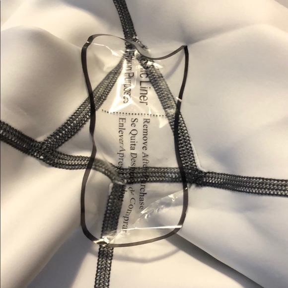 Seea Piper Short Body Suit -Stars - Picture 6 of 7